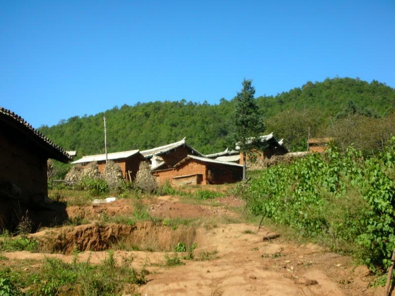 羅時拜村 羅時拜村