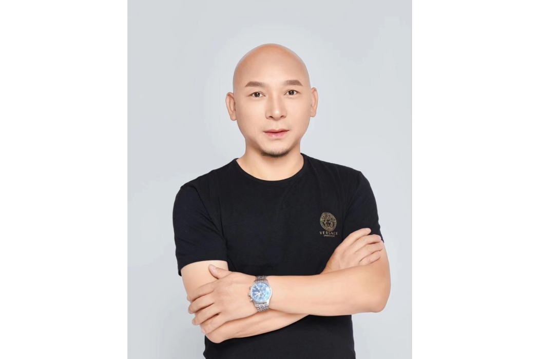 孫先強(雲南學岸文體用品有限公司董事長) 孫先強(雲南學岸文體用品有限公司董事長)