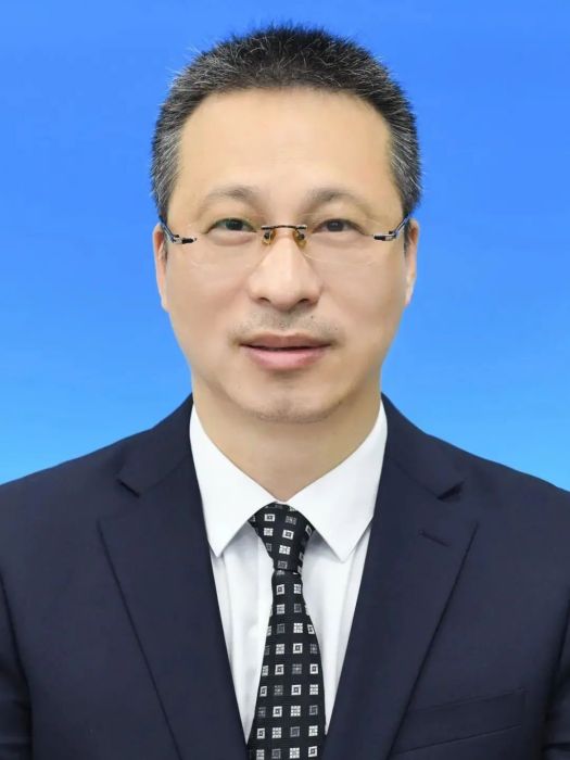 蔣鵬程(江蘇省鎮江市政協副主席,鎮江市第一人民醫院院長,農工黨鎮江市委主委) 蔣鵬程(江蘇省鎮江市政協副主席,鎮江市第一人民醫院院長,農工黨鎮江市委主委)