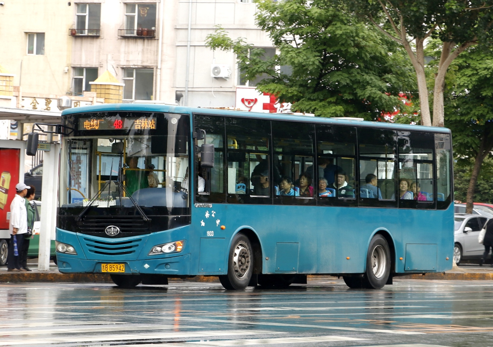 长春公交集团：G119路车队积极发挥工人先锋号示范引领作用-中国吉林网