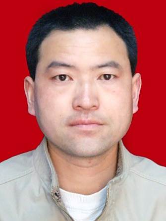 張小軍(陝西省寶雞市隴縣住房和城鄉建設局黨組成員、 隴縣城市管理執法大隊隊長) 張小軍(陝西省寶雞市隴縣住房和城鄉建設局黨組成員、 隴縣城市管理執法大隊隊長)