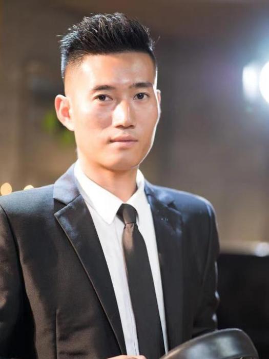 張俊鵬(中國內地原創歌手) 張俊鵬(中國內地原創歌手)