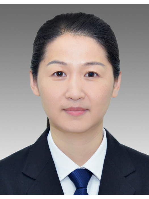 鐘秋君 鐘秋君