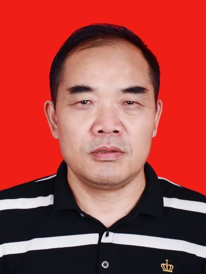 邱曉峰(長沙市雨花區市場監督管理局黨組成員、副局長、主任科員) 邱曉峰(長沙市雨花區市場監督管理局黨組成員、副局長、主任科員)