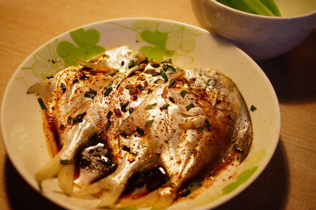 清蒸鯧鯿魚 清蒸鯧鯿魚