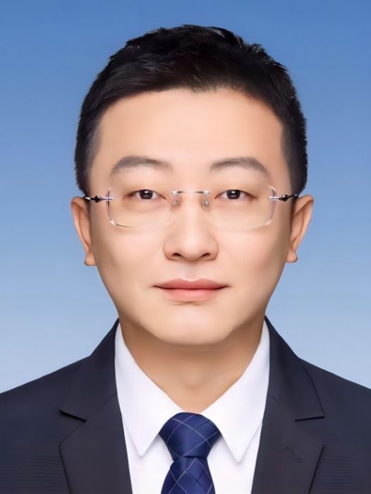 李岩(北京市海淀區香山街道辦事處副主任,兼任城市管理辦公室主任、綜合行政執法隊主要負責人) 李岩(北京市海淀區香山街道辦事處副主任,兼任城市管理辦公室主任、綜合行政執法隊主要負責人)