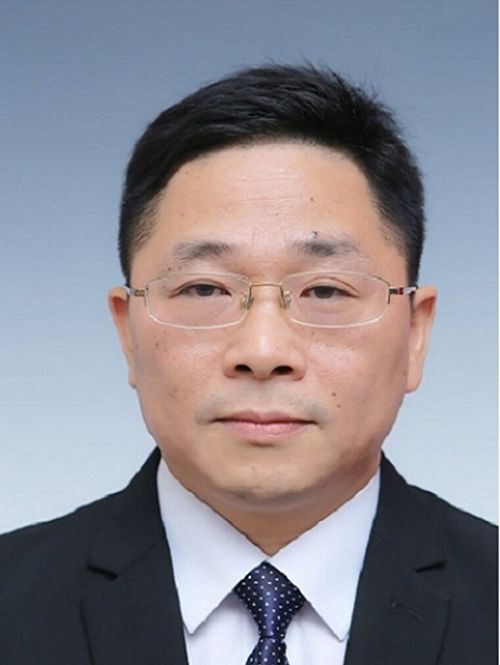曹忠(湖南省郴州市公安局黨委副書記、常務副局長) 曹忠(湖南省郴州市公安局黨委副書記、常務副局長)