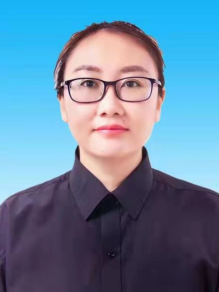 李紅英(內蒙古自治區新巴爾虎左旗紀委常委、監委委員) 李紅英(內蒙古自治區新巴爾虎左旗紀委常委、監委委員)