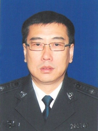 於培業 於培業