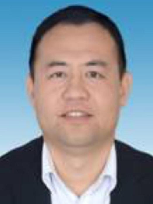 尚成文(山東省德州市禹城市行政審批服務局黨組副書記) 尚成文(山東省德州市禹城市行政審批服務局黨組副書記)