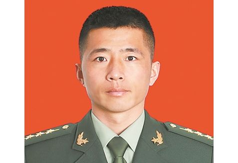 楊德龍(中國人民解放軍某部隊某分隊政治指導員) 楊德龍(中國人民解放軍某部隊某分隊政治指導員)