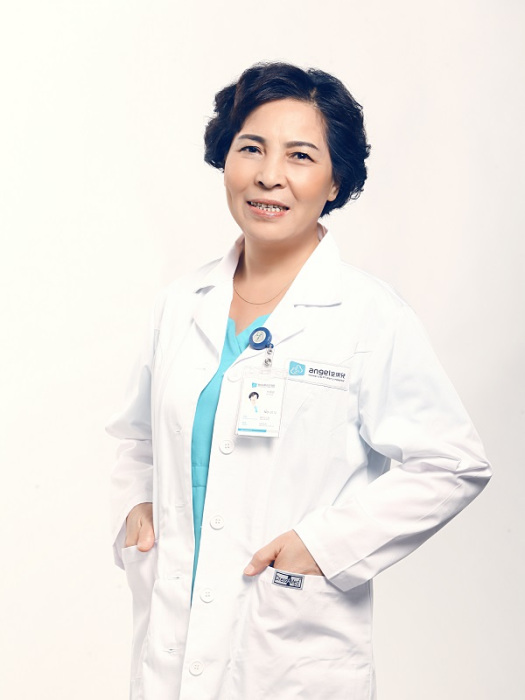 吳靜(西安交通大學二級教授/研究生導師,第六屆“婦產科好醫生·林巧稚杯”獎) 吳靜(西安交通大學二級教授/研究生導師,第六屆“婦產科好醫生·林巧稚杯”獎)