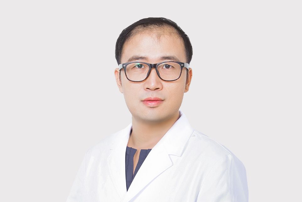肖宏亮(優諾口腔醫生) 肖宏亮(優諾口腔醫生)