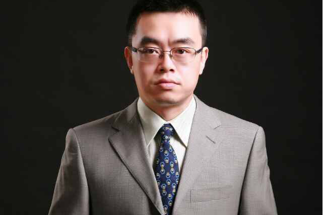 潘勇(國聯股份高級副總裁、資本及戰略部總經理) 潘勇(國聯股份高級副總裁、資本及戰略部總經理)