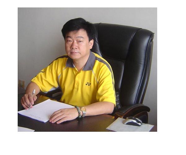 向世全 向世全