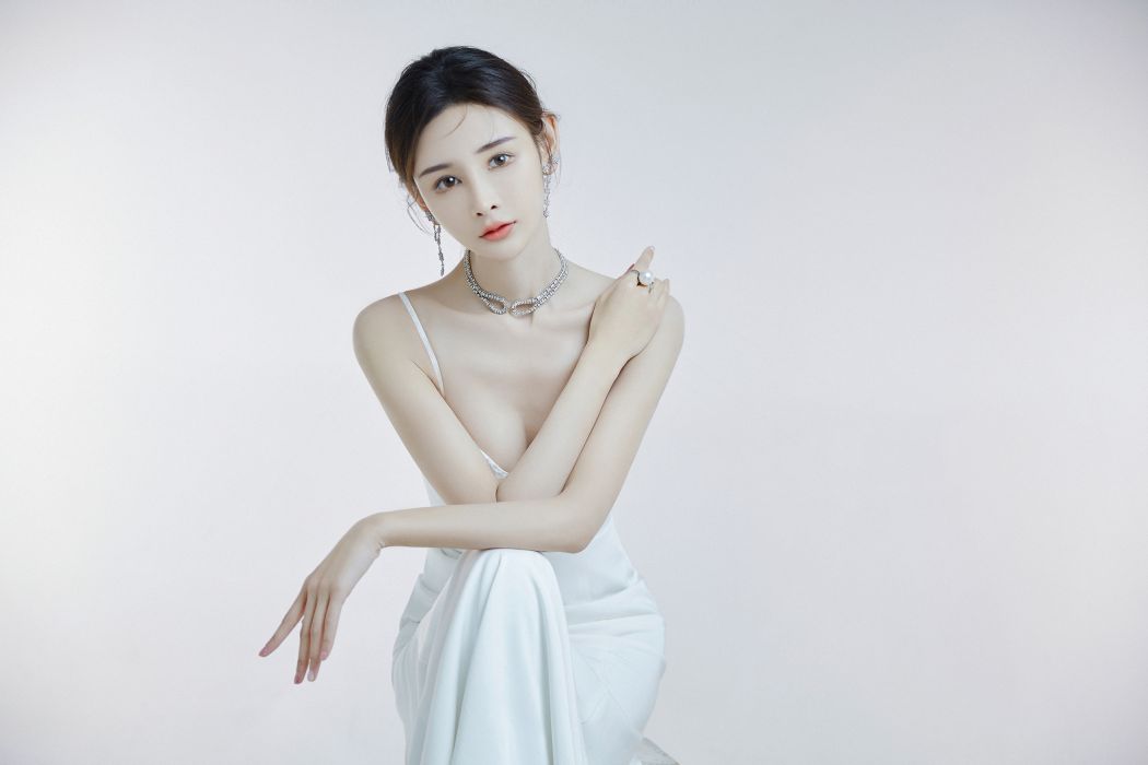 陳樹(中國內地女演員、歌手、模特) 陳樹(中國內地女演員、歌手、模特)