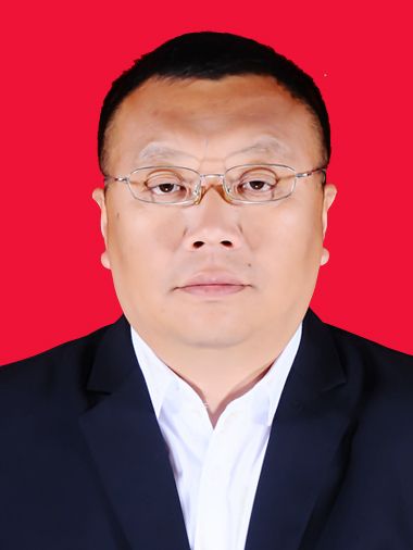 張英傑(遼寧省葫蘆島市建昌縣王寶營子鄉黨委副書記、政府鄉長) 張英傑(遼寧省葫蘆島市建昌縣王寶營子鄉黨委副書記、政府鄉長)