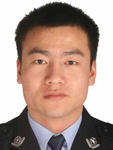 張萬成(湖北省荊州市江陵縣公安局黨委委員、副政委、郝穴派出所所長) 張萬成(湖北省荊州市江陵縣公安局黨委委員、副政委、郝穴派出所所長)