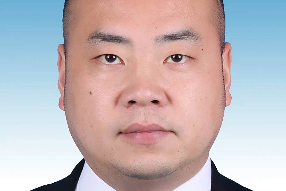 朱嘉巍 朱嘉巍
