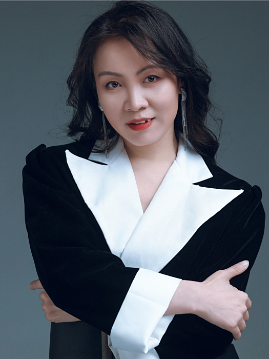馮妍 馮妍