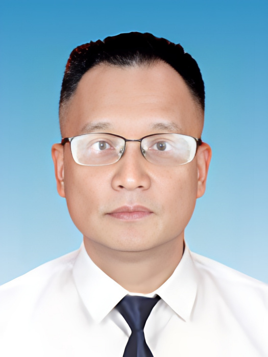 曾慶榮(江西省贛州市于都縣民政局黨組成員、副局長) 曾慶榮(江西省贛州市于都縣民政局黨組成員、副局長)