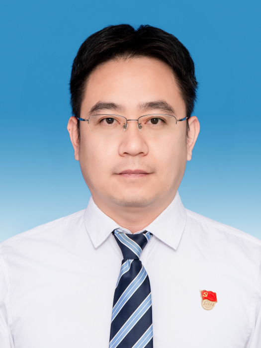 李志龍(廣西百色市右江區人民政府辦公室副主任,右江區實施鄉村振興戰略指揮部副指揮長) 李志龍(廣西百色市右江區人民政府辦公室副主任,右江區實施鄉村振興戰略指揮部副指揮長)