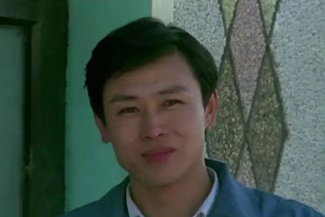 程遠(故事片《過年》中的角色) 程遠(故事片《過年》中的角色)