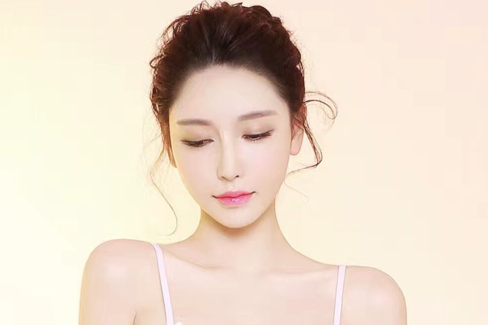 田紫紫 田紫紫