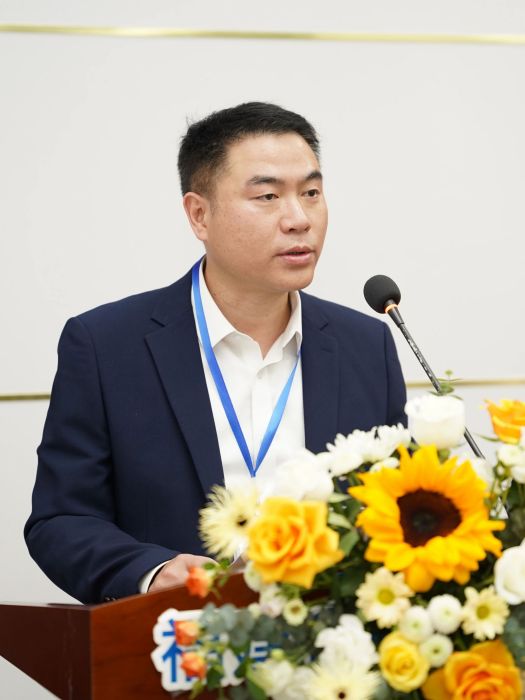 陳戈(福建省科普作協秘書長) 陳戈(福建省科普作協秘書長)