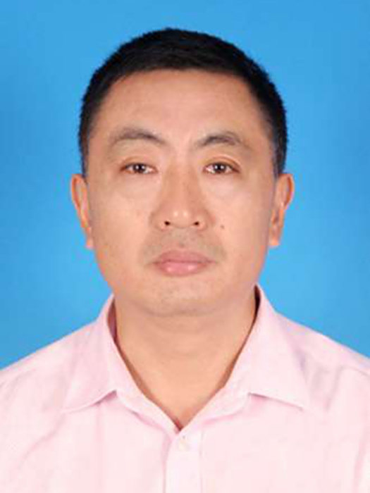 秦艾斌 秦艾斌