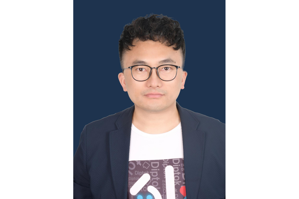 李俊傑(外文線上董事長) 李俊傑(外文線上董事長)