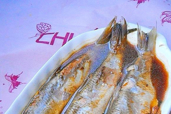 燒汁白鯽 燒汁白鯽