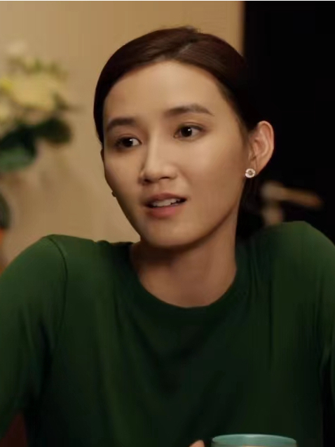 李果(網劇《破繭2》中的角色) 李果(網劇《破繭2》中的角色)