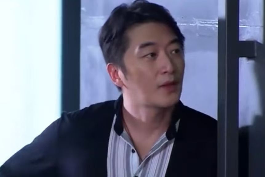 尚峰(電視劇《便衣警官》中的角色) 尚峰(電視劇《便衣警官》中的角色)