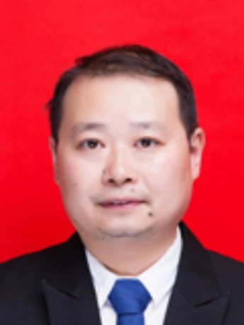 唐斌(鶴峯縣教育局黨組成員、發展教育脫貧一批領導小組辦公室副主任) 唐斌(鶴峯縣教育局黨組成員、發展教育脫貧一批領導小組辦公室副主任)