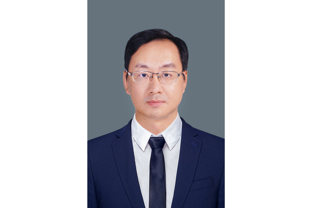 楊磊(深圳市深汕特別合作區黨工委委員、黨政辦主任) 楊磊(深圳市深汕特別合作區黨工委委員、黨政辦主任)
