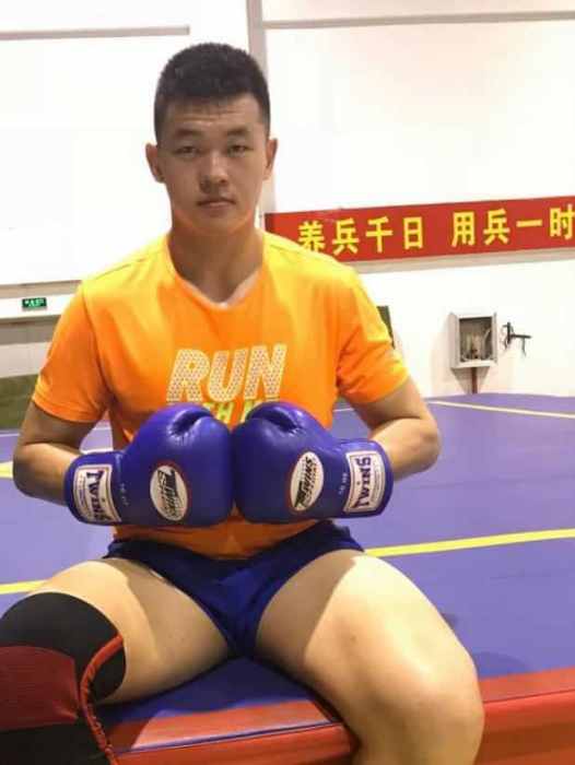 吳超(武術散打運動員) 吳超(武術散打運動員)