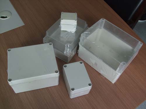 ABS防水盒與PC防水盒