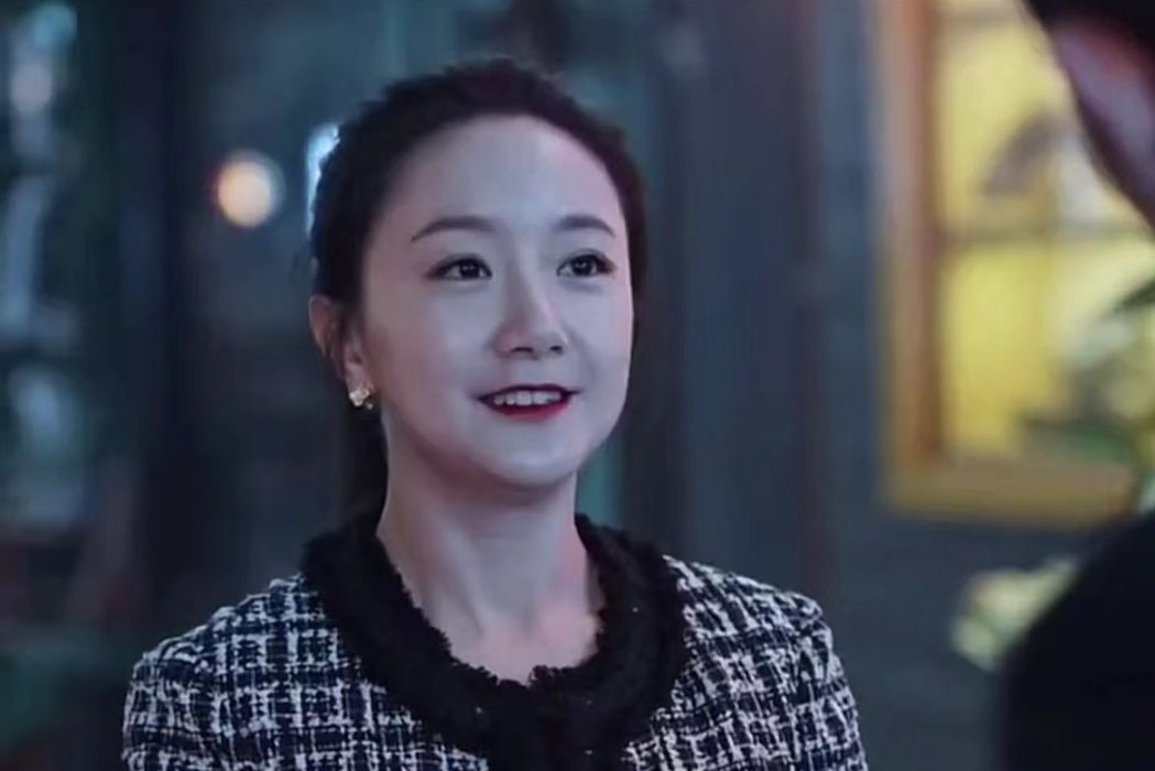 黎曼(是當代都市電視劇《我,喜歡你》中的角色) 黎曼(是當代都市電視劇《我,喜歡你》中的角色)