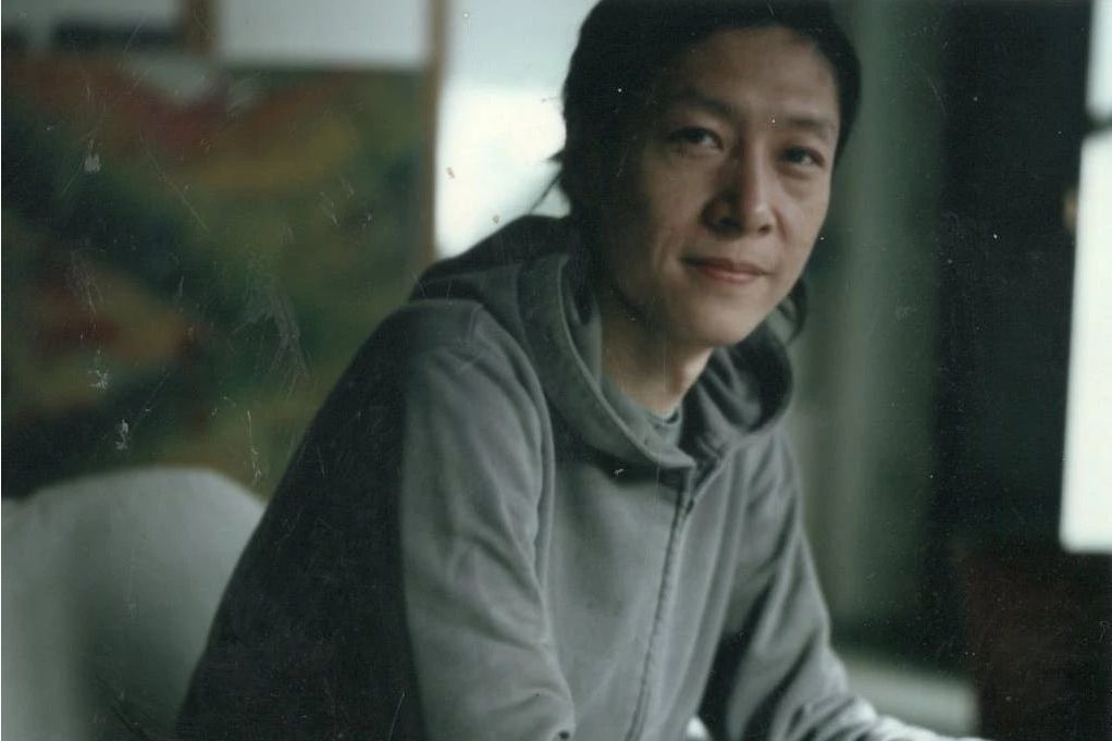 何偉(中國新疆籍藝術家) 何偉(中國新疆籍藝術家)