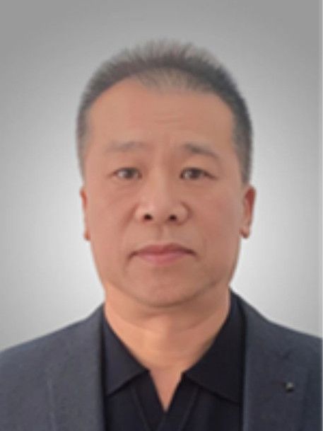李吉辰(遼寧省營口市西市區住建局黨組書記、局長) 李吉辰(遼寧省營口市西市區住建局黨組書記、局長)
