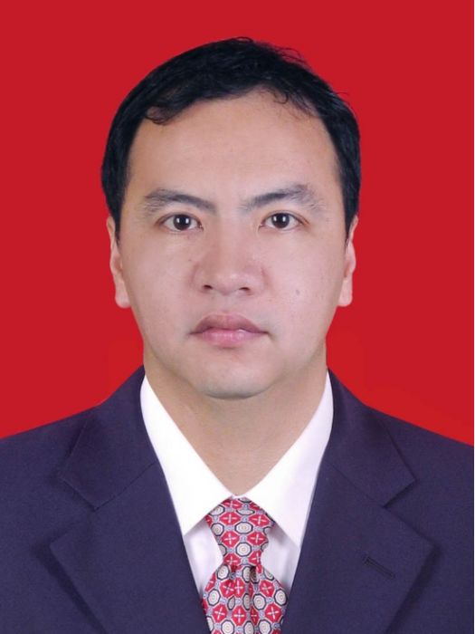 梁偉照 梁偉照