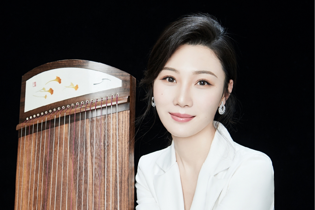 楊雨桐(青年古箏演奏家,中央音樂學院繼續教育學院古箏專業教師) 楊雨桐(青年古箏演奏家,中央音樂學院繼續教育學院古箏專業教師)