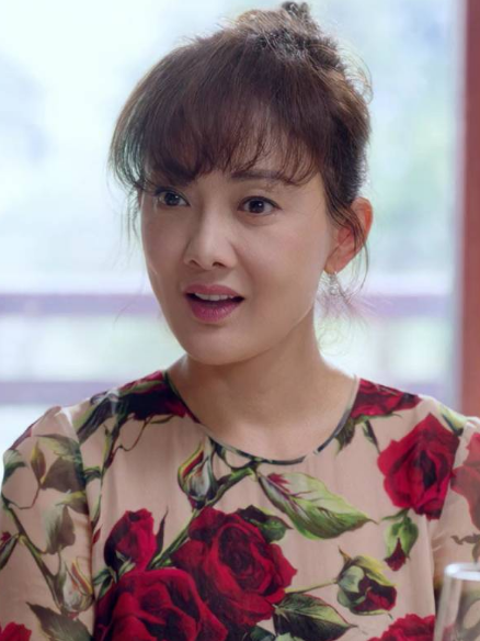 羅美娟(電視劇《小幸福》中的角色) 羅美娟(電視劇《小幸福》中的角色)