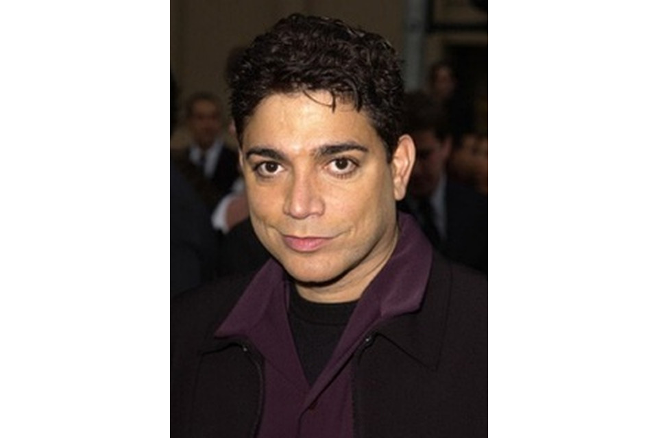 麥克·狄羅倫佐(Michael DeLorenzo) 麥克·狄羅倫佐(Michael DeLorenzo)