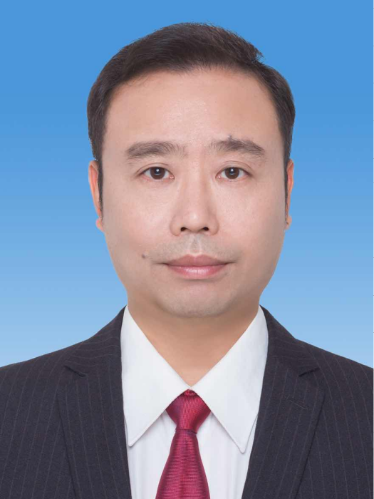 張楠(汕頭市商務局黨組成員、副局長) 張楠(汕頭市商務局黨組成員、副局長)