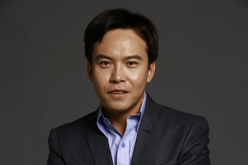 侯震宇 侯震宇