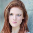 蘿斯·萊斯利(Rose Leslie) 蘿斯·萊斯利(Rose Leslie)