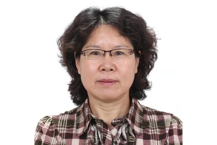 張文英(首都師範大學體育教學研究部副教授) 張文英(首都師範大學體育教學研究部副教授)