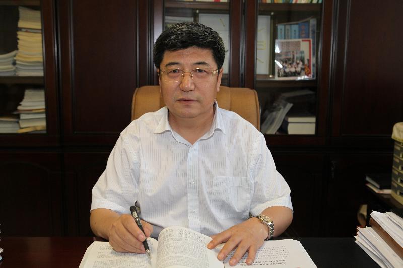 內蒙古自治區國有大型企業監事會主席